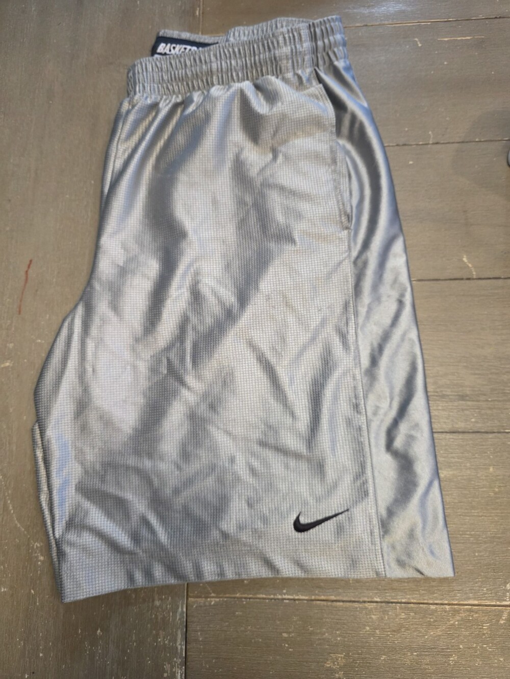 Nike Mens Silver-Gray Athletic Basketball Shorts XL